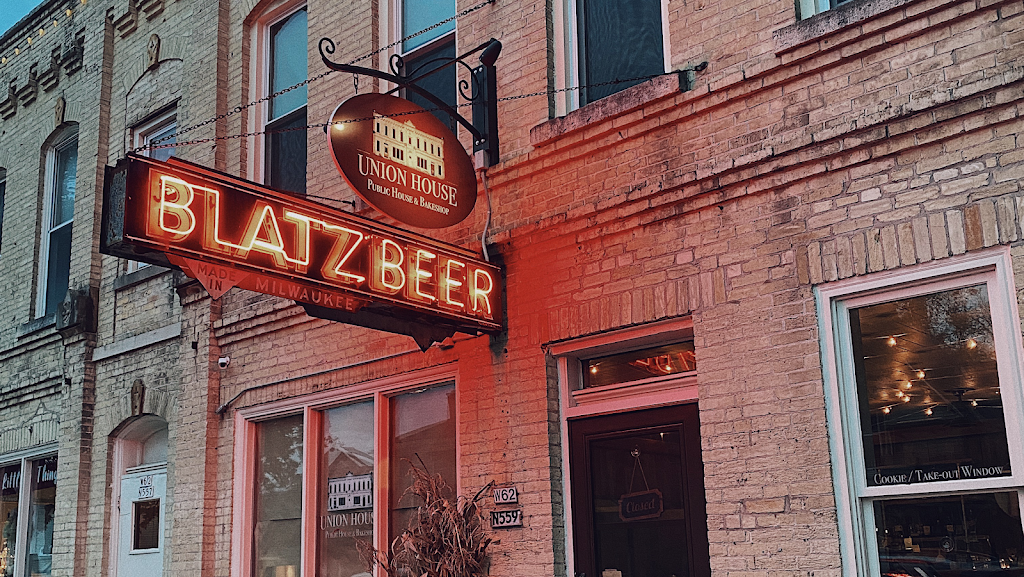  Union House Cedarburg | Restaurant & Bar