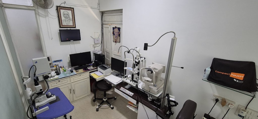 Roshan Netralaya And Retina Foundation