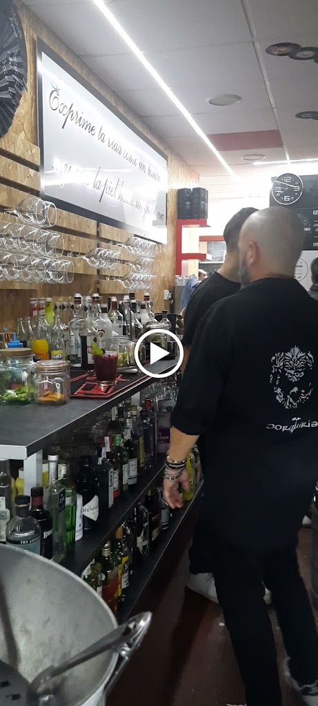 JORQUIRIA Lounge - beer & cocktail — Ambiente