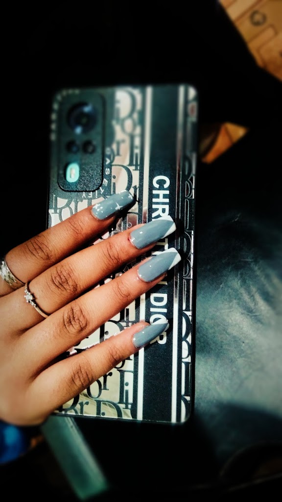 Mona S Beauty Makeover