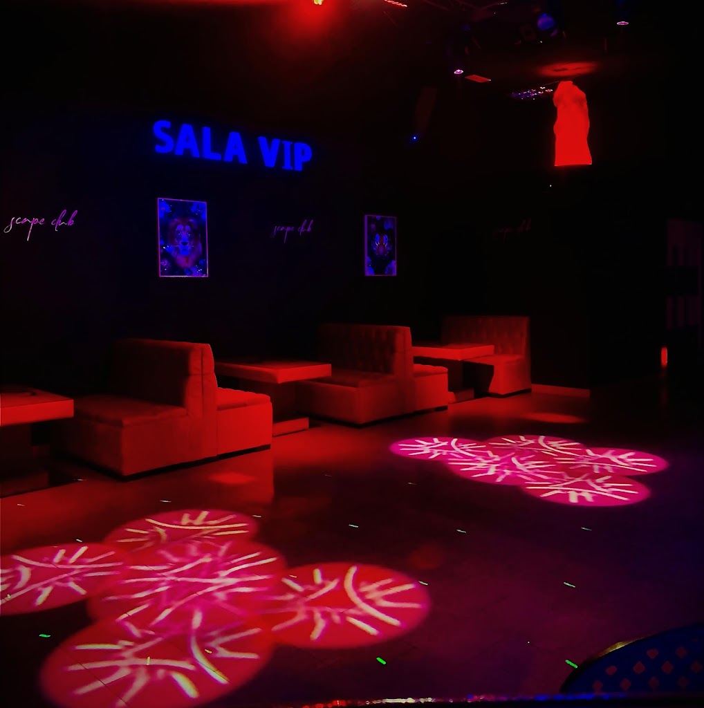 Pura vida scape club