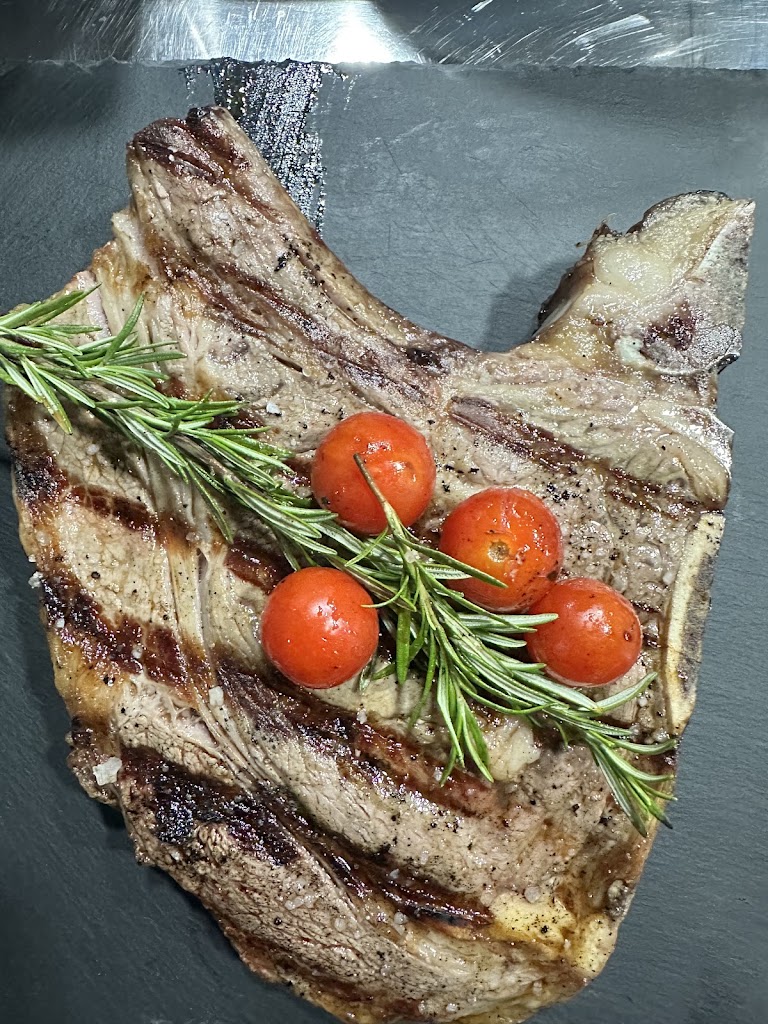 Humo Smoke&Grill — Comida y bebida