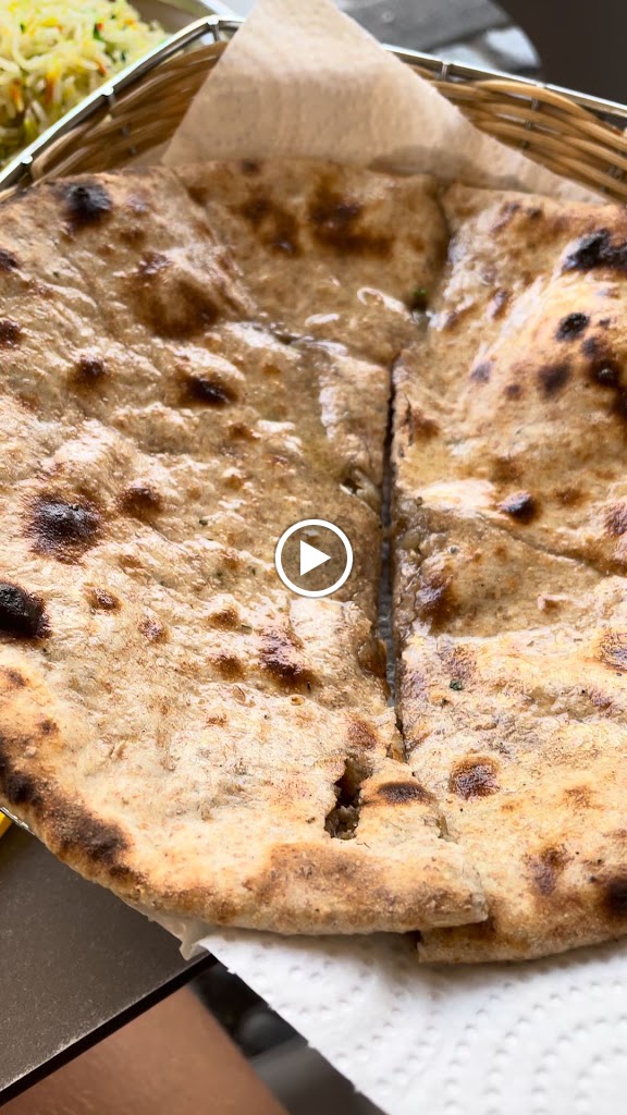 Restaurante Indian Express — Videos