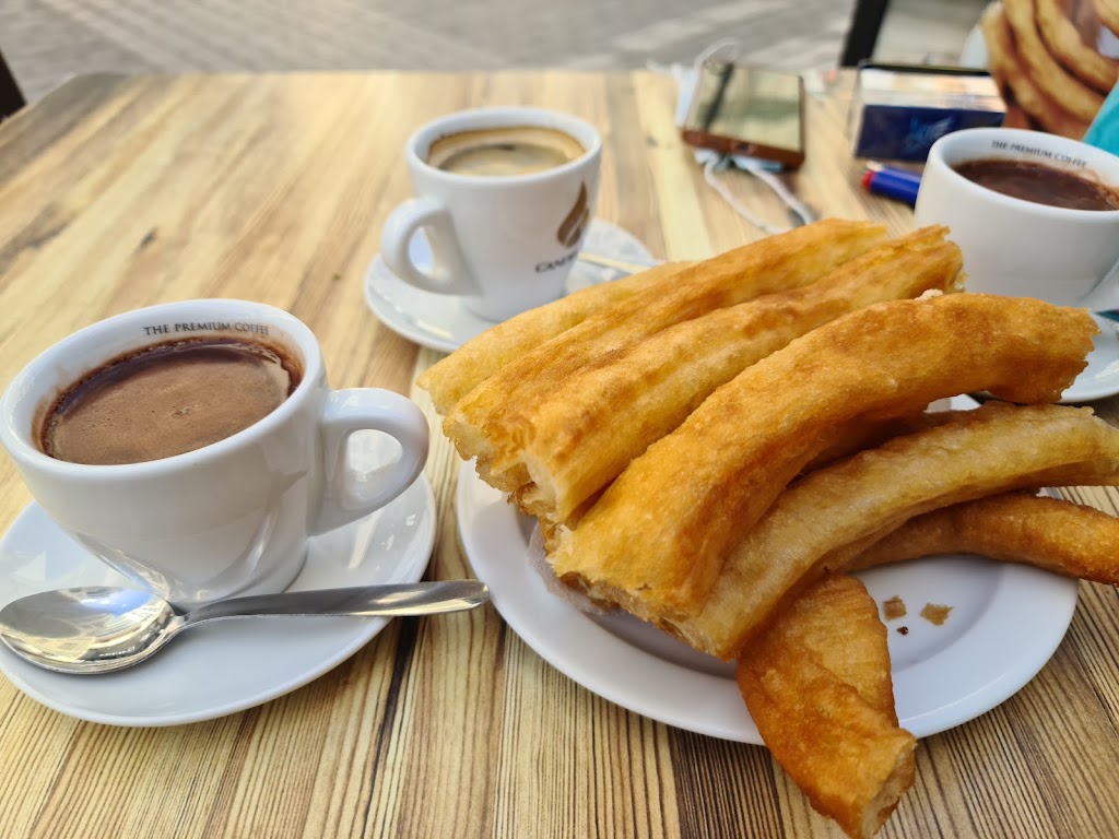 San Francisco Cafeteria Churreria. — Churro