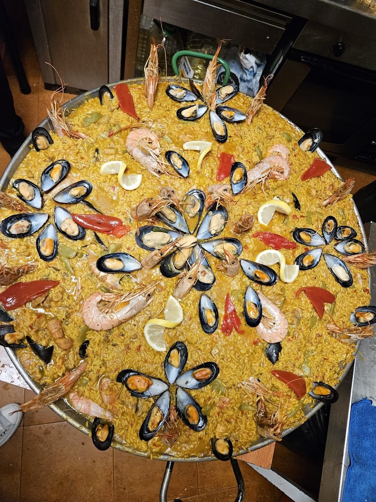 Bar Las Cabilas — Paella