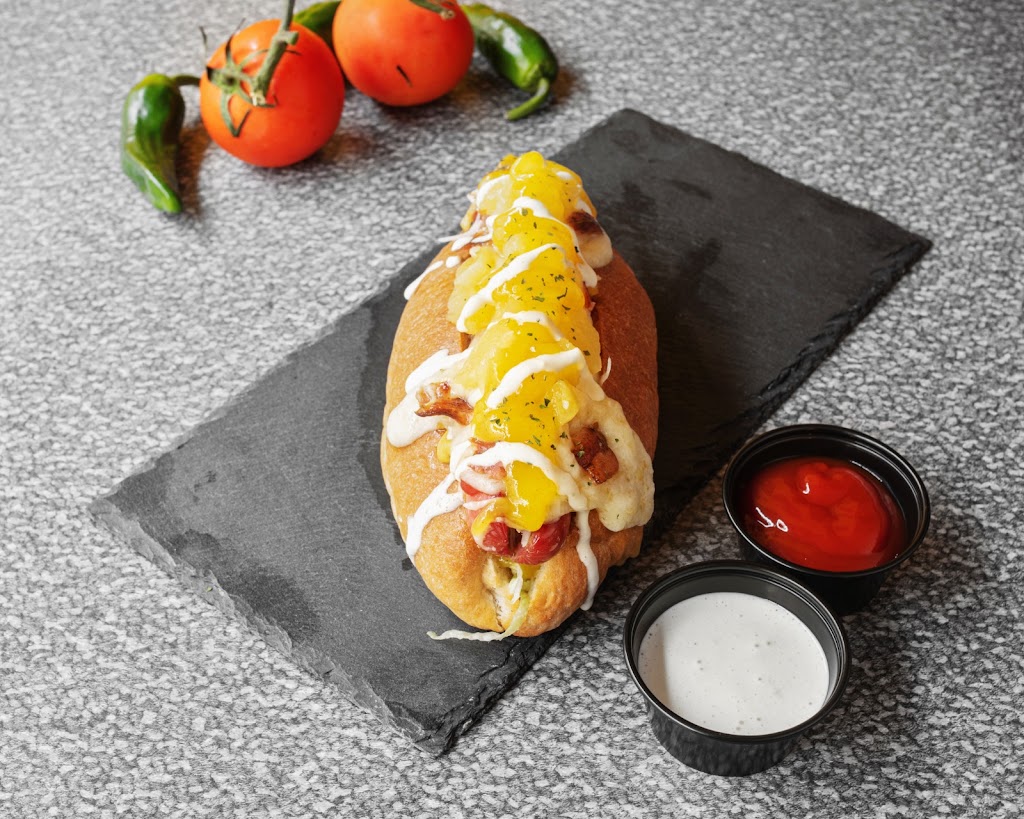 Restaurante Hot Dogs Likes 1994 — Comida y bebida
