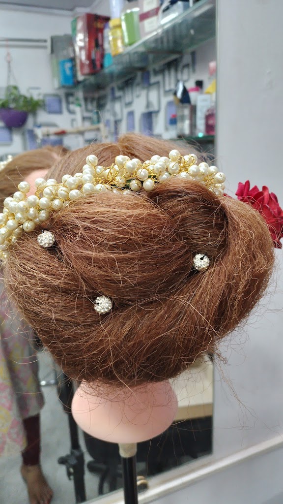 Glamour Beauty Parlour Cosmetics