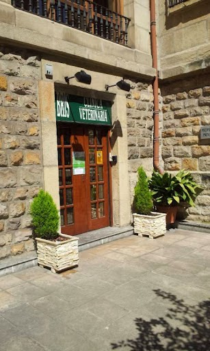Bris Clinica Veterinaria- Albaitari Klinika — Del propietario