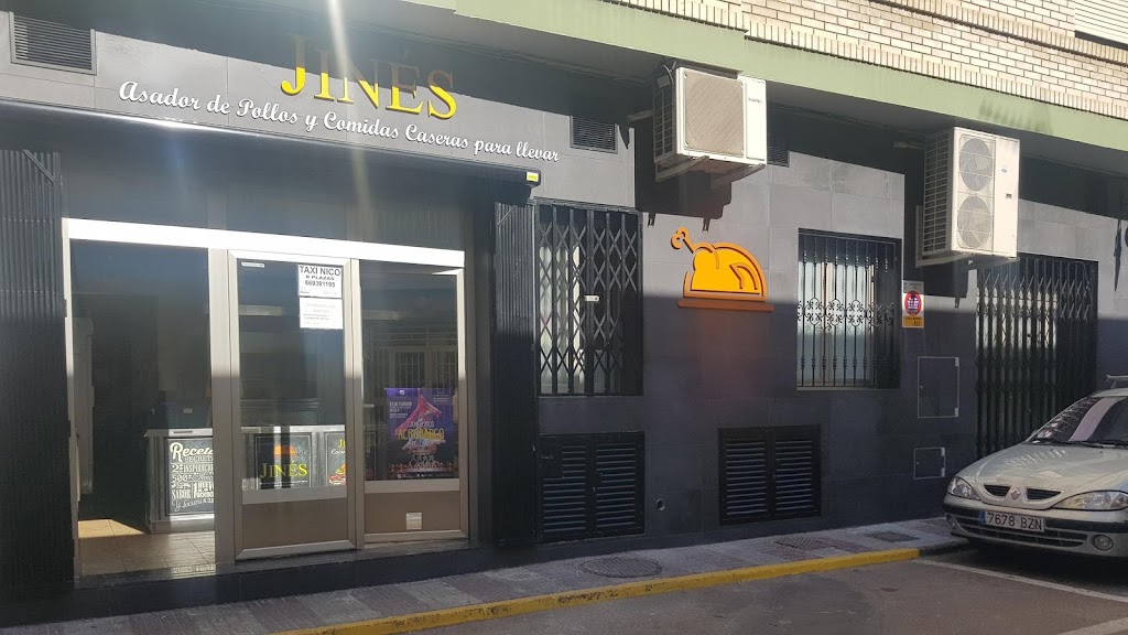 Asador de pollos Jines