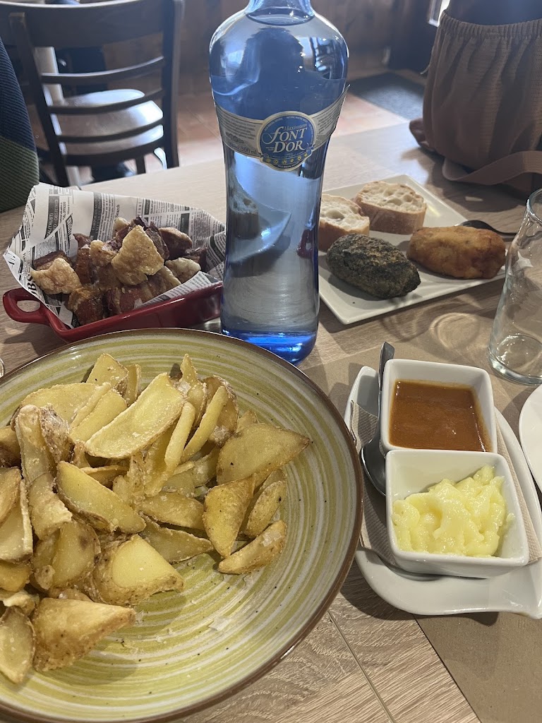 Empeltre tapas y copas