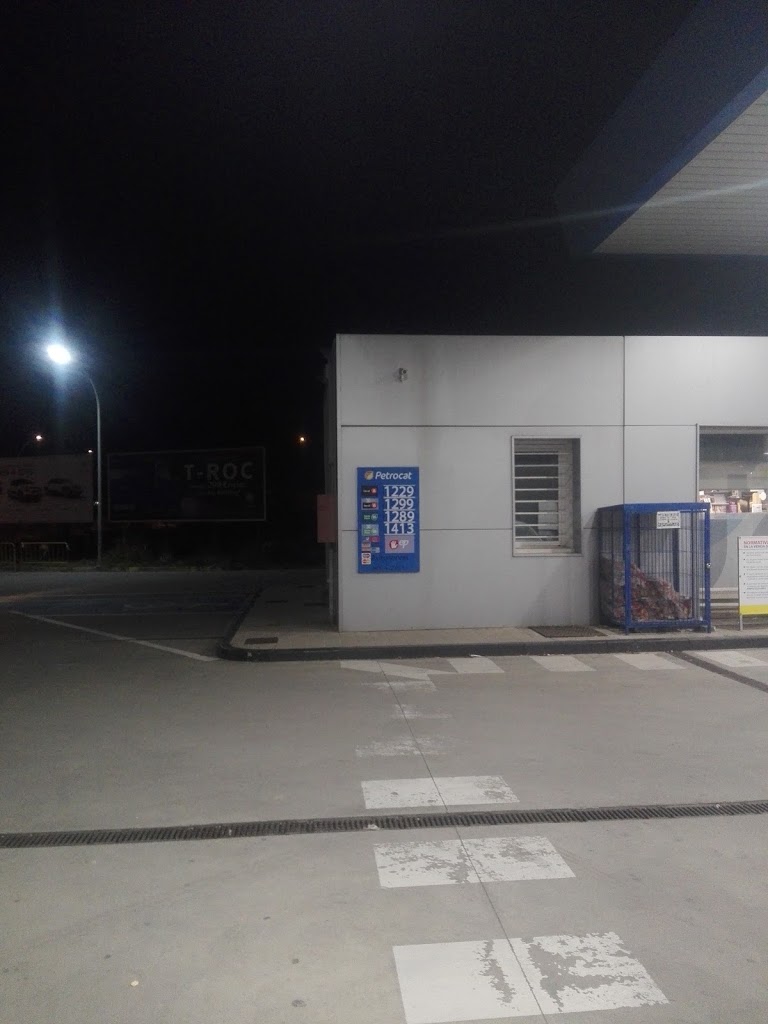 Estacion de Servicio Petrocat - Repsol — Estacion de servicio