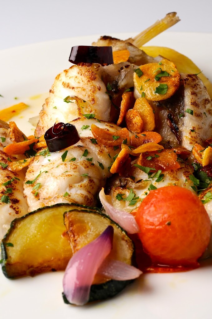 Restaurante Gaztelubide Bodas y Eventos — Comida y bebida