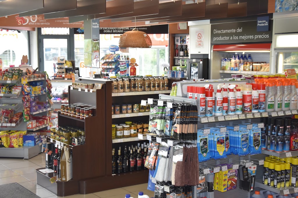 Repsol / E.S. Elomendi Areta - Huarte — Interior