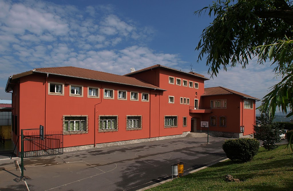 Amor Misericordioso Ikastetxea — Del propietario