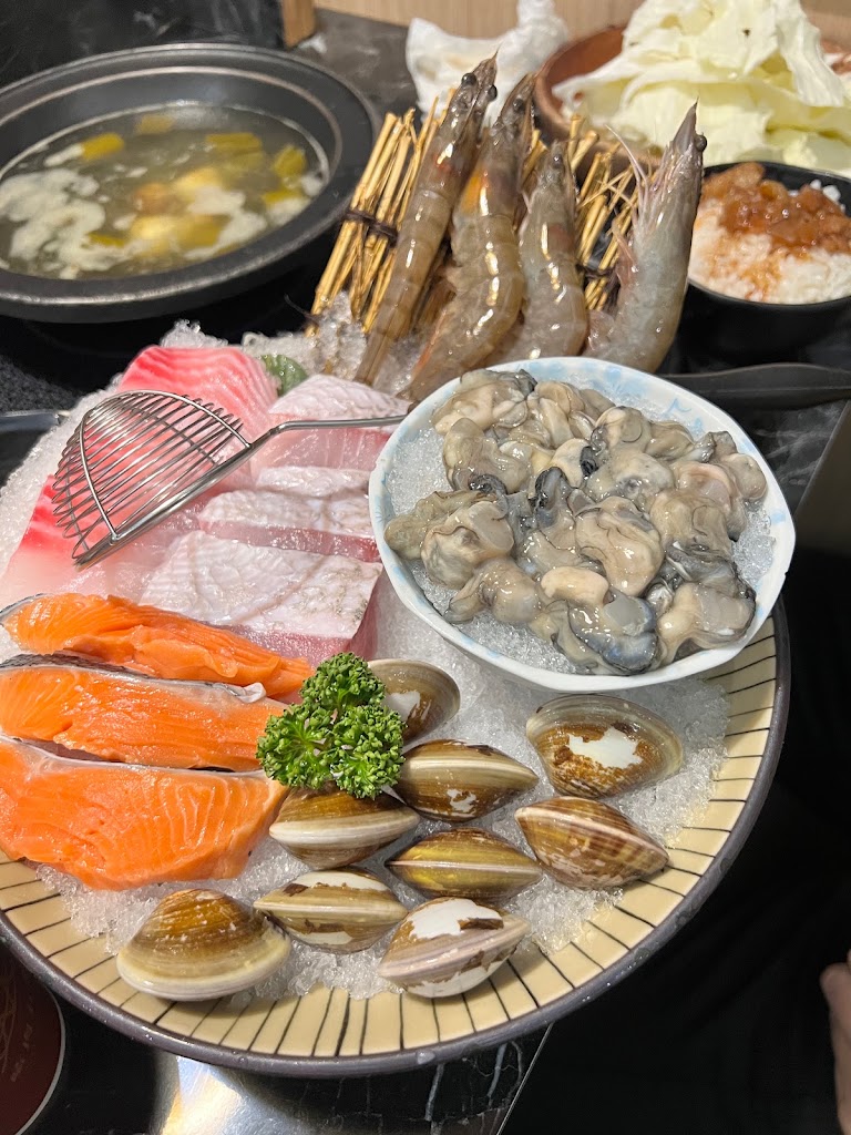 嗑肉石鍋金城店-金門火鍋餐廳鍋物美食推薦 石頭火鍋涮涮鍋 的照片
