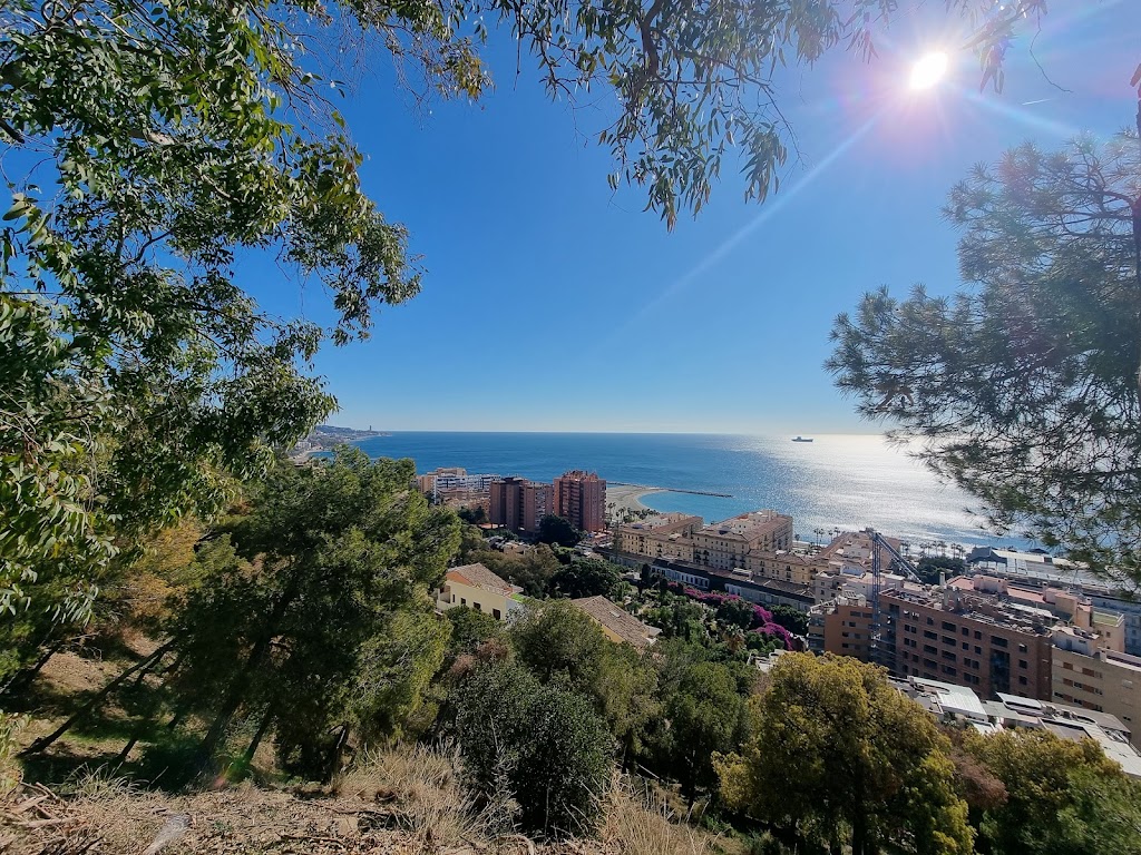 Sendero al Mirador de la Costa
