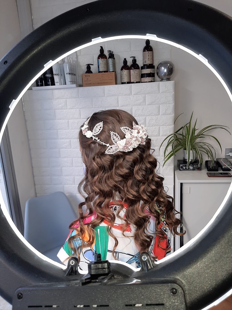 Salon de Belleza Rocio - Peluqueria y Estetica — Peinado