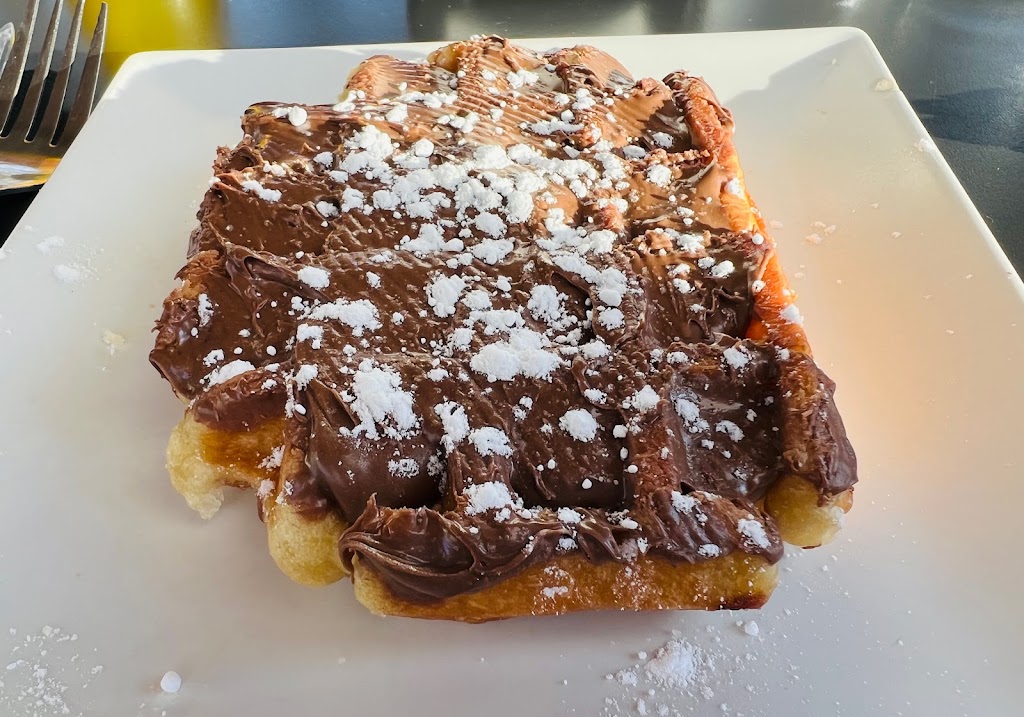 Cafeteria, creperia i gelateria El Coc — Comida y bebida
