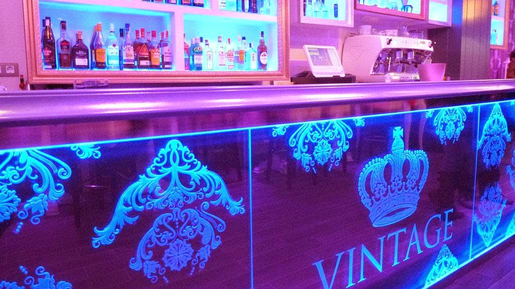 Bar Vintage — Del propietario