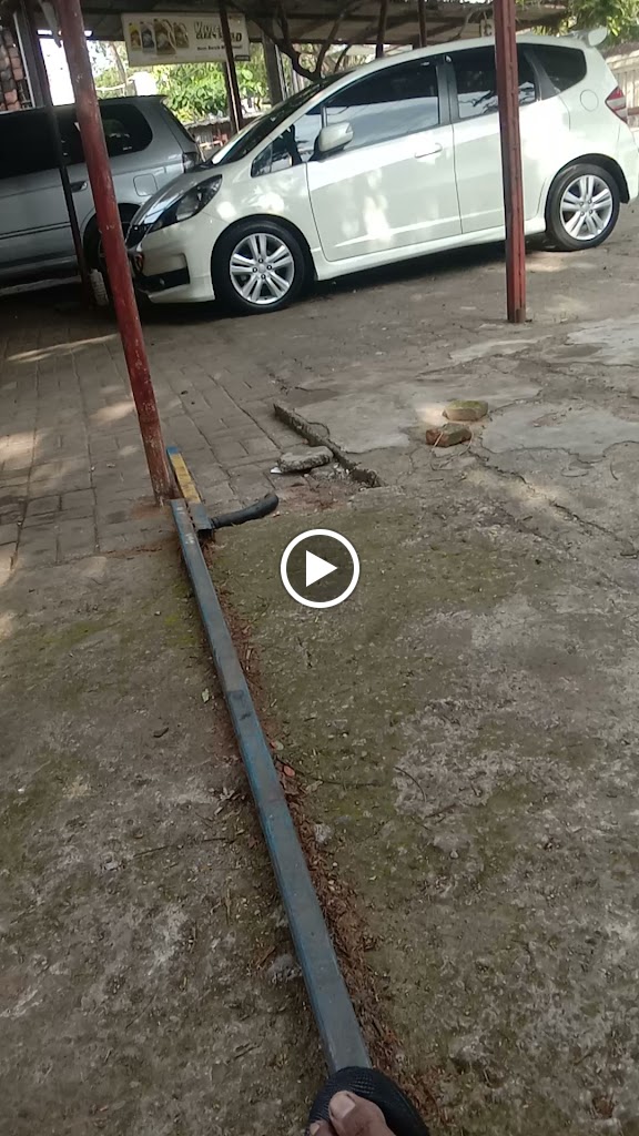 Bengkel mobil DURIAN