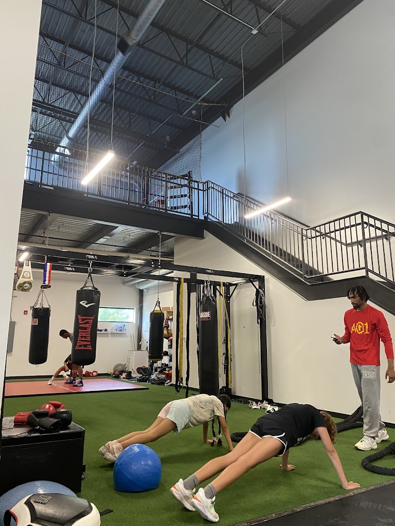  ChampFit KC