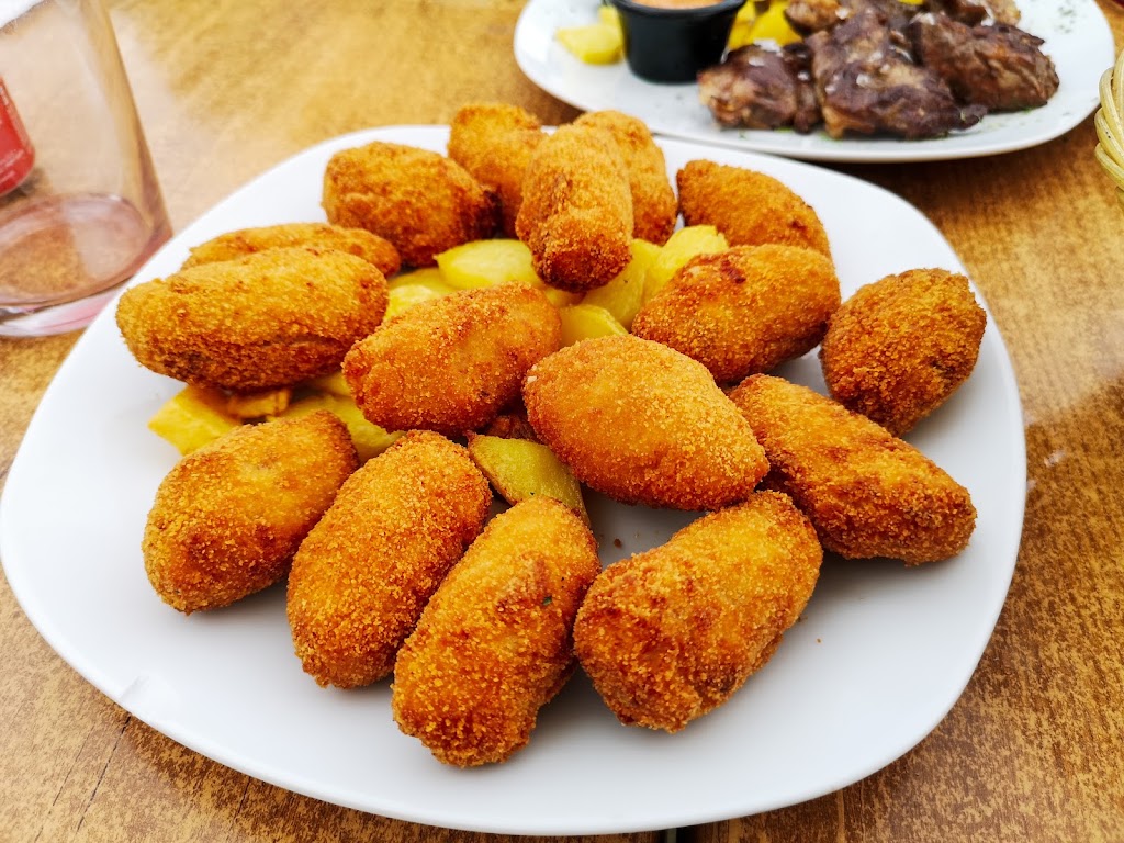 Bar Restaurante Come y Calla — Del propietario