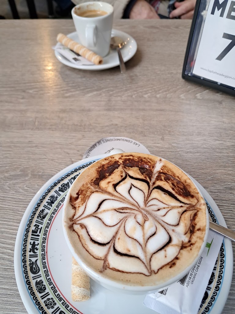 La Plattea de Gijon — Cortado