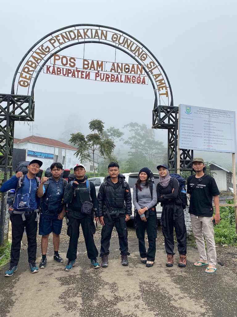 Puncak Outdoor (persewaan alat camping)