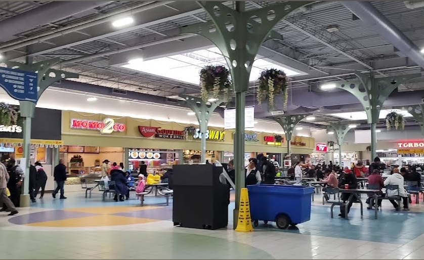 Albion mall food court