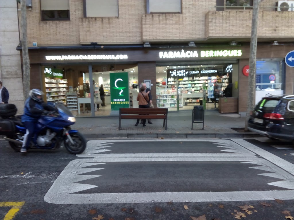 Farmacia Beringues