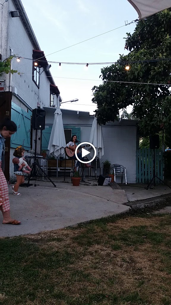 Restaurante Curral Do Marques — Videos