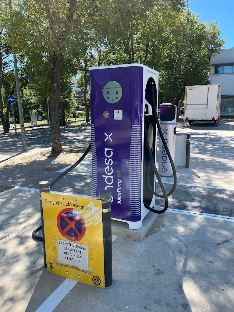 Estacion de carga de vehiculos electricos