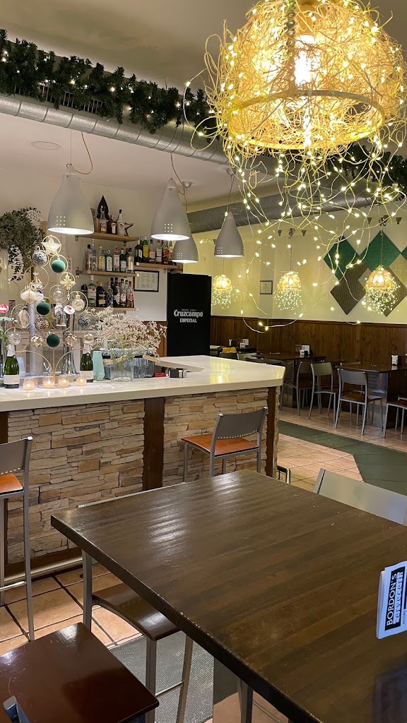 Cerveceria Bordon's — Ambiente
