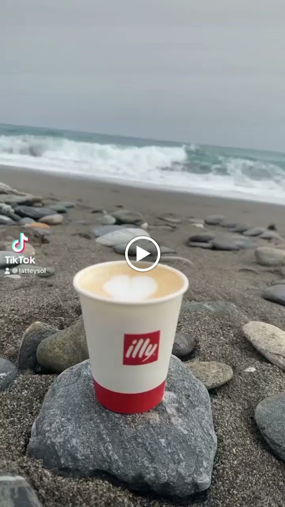 Latte Y Sol — Videos
