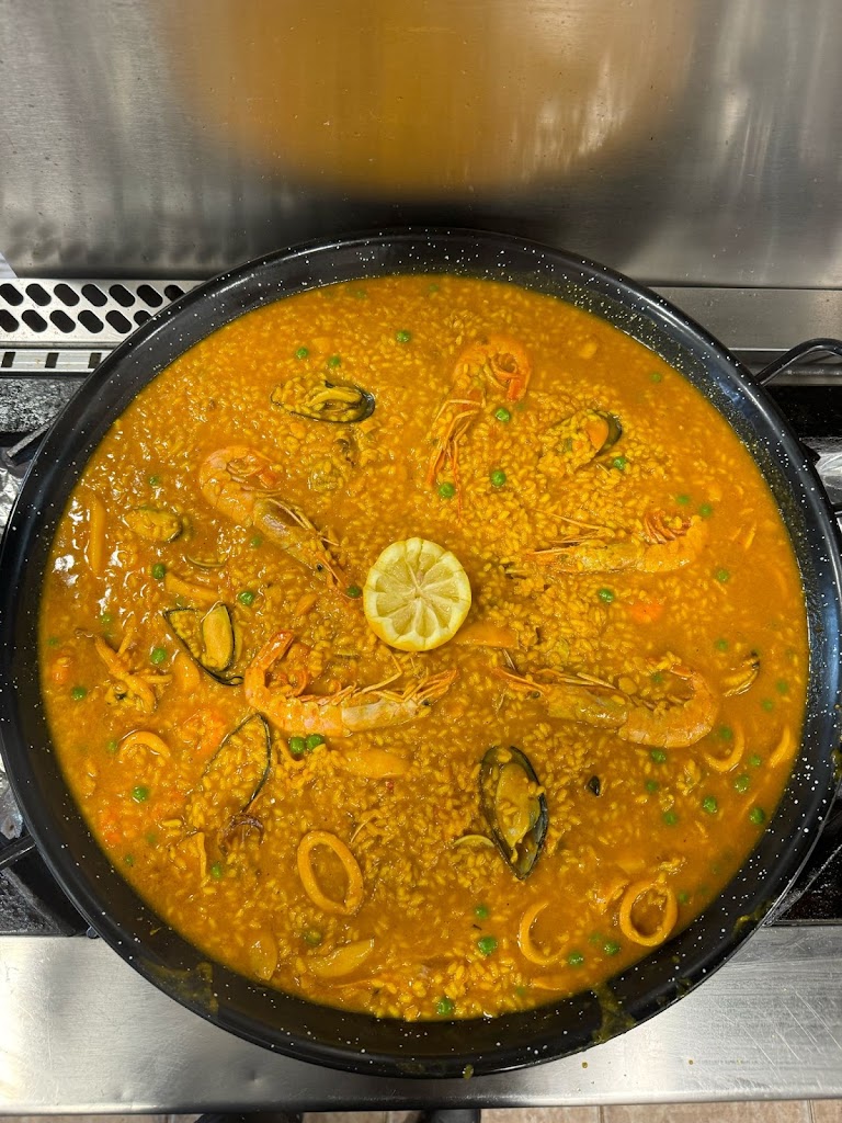 Ambigu club maritimo Linense — Del propietario