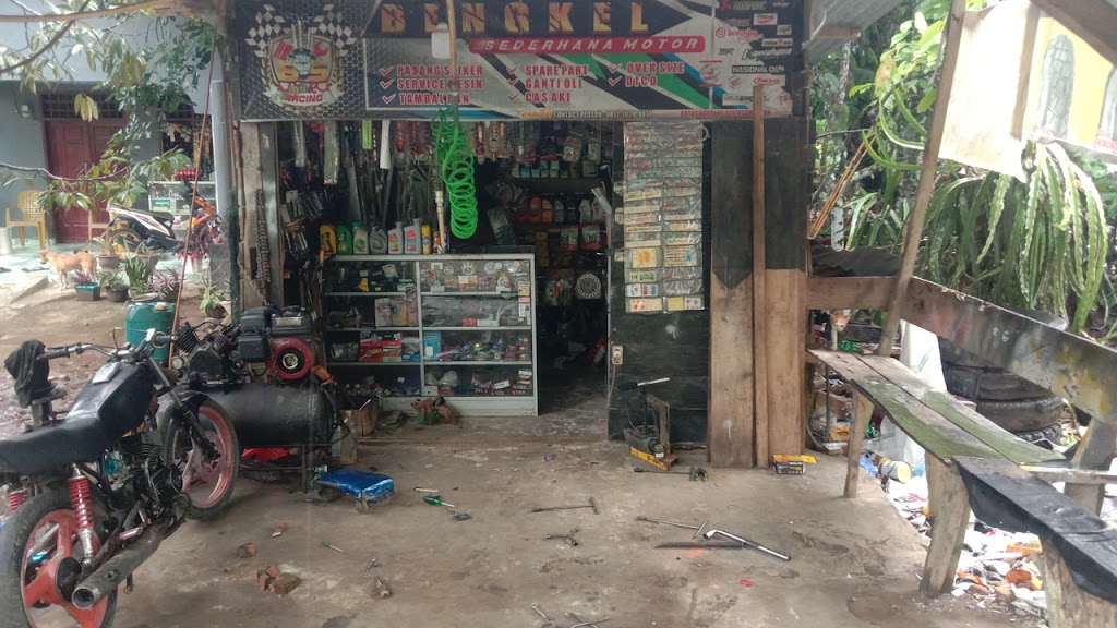 BS BENGKEL MOTOR SINJAI TIMUR