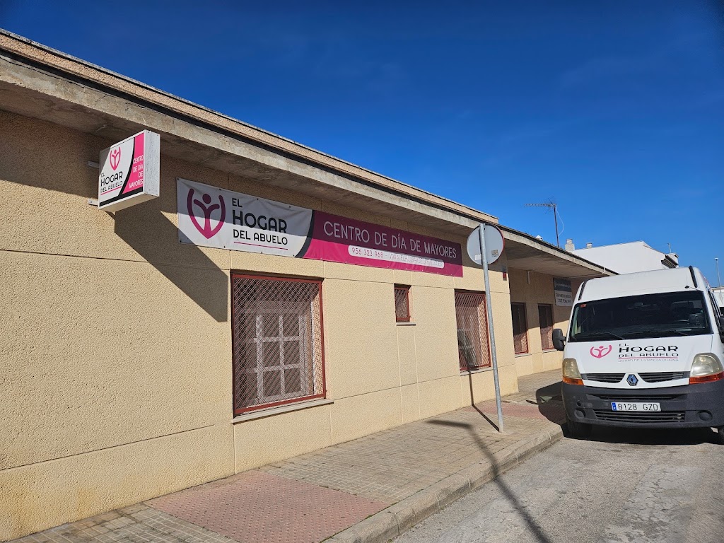 Centro de dia El Hogar Del Abuelo — Exterior