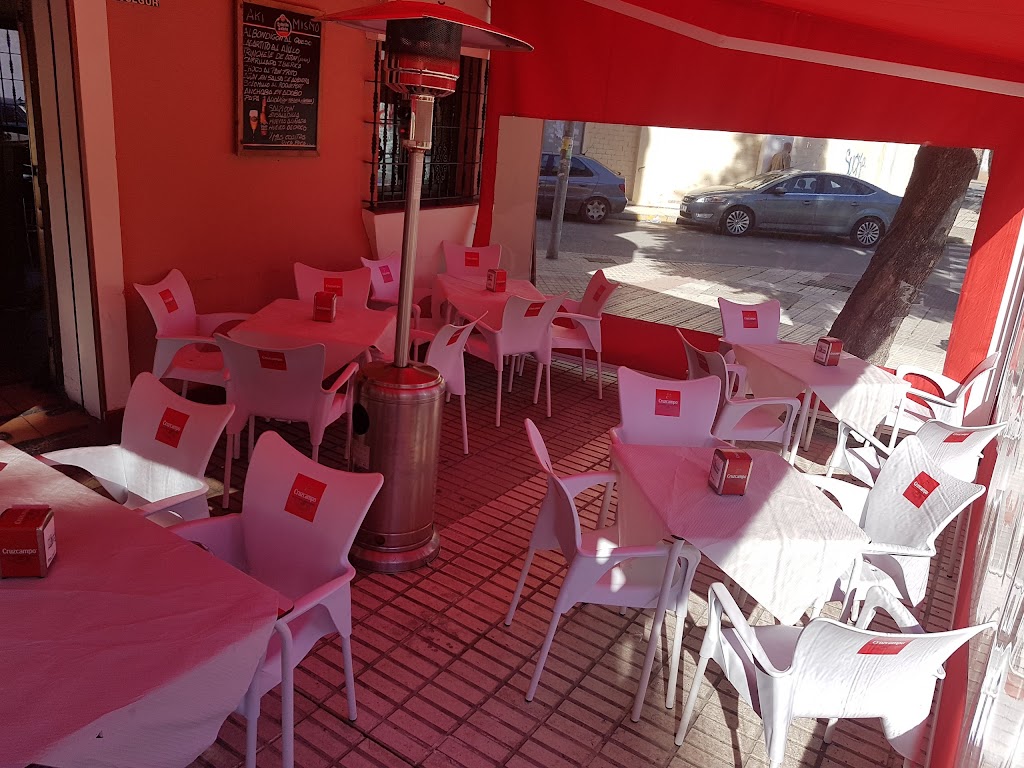 Aki Mismo Bar Cafeteria — Ambiente