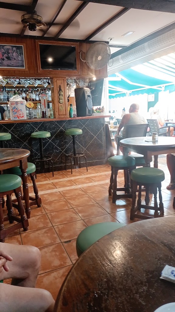 Micky O'Malley's — Ambiente
