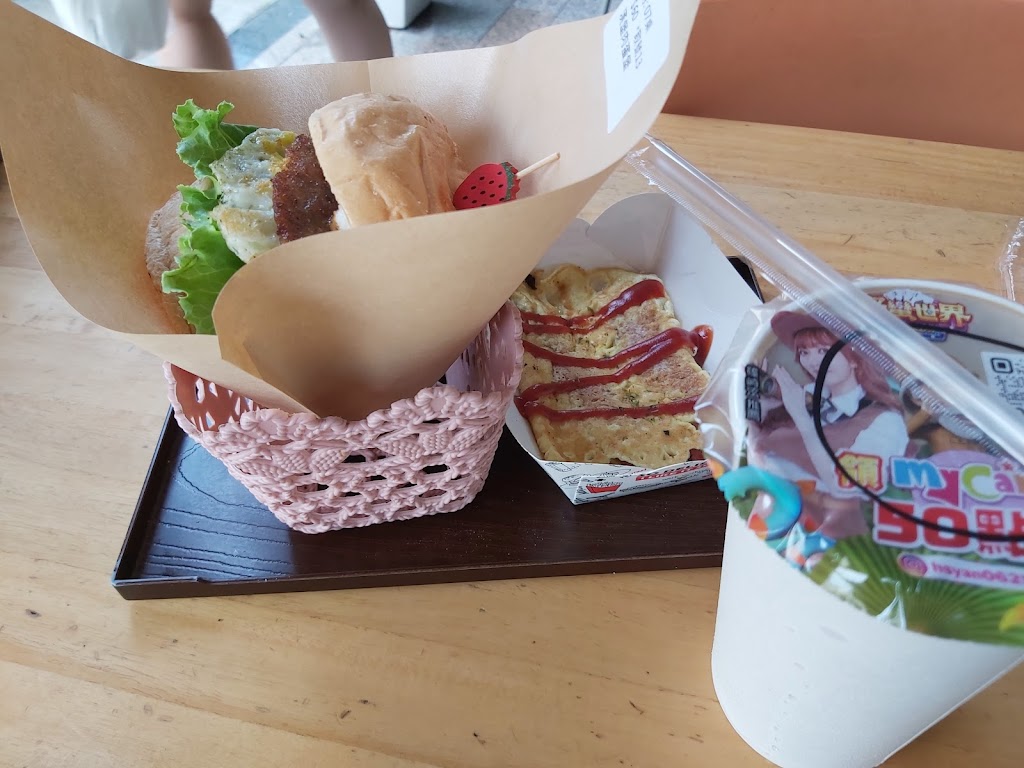 桔田村早餐【總店】超人氣早餐｜創意漢堡｜炒泡麵 的照片