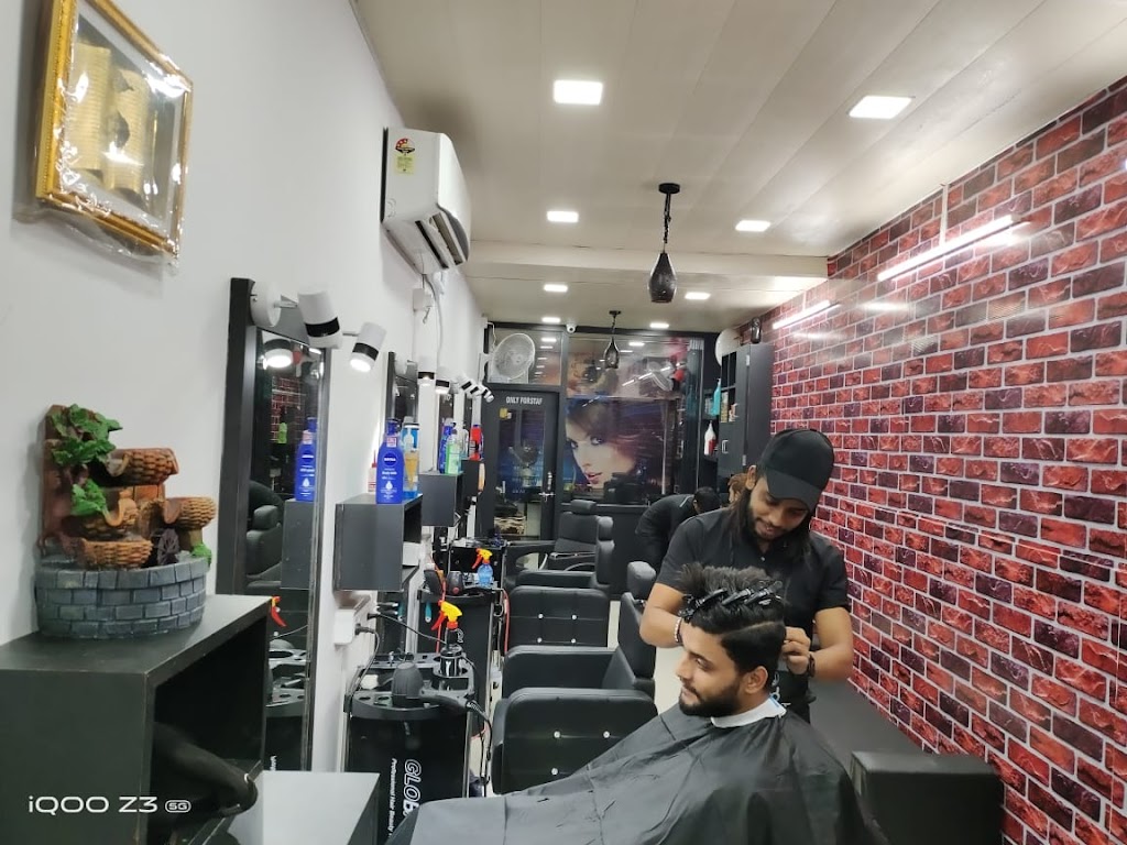 Dream The Unisex Saloon Beauty Lounge