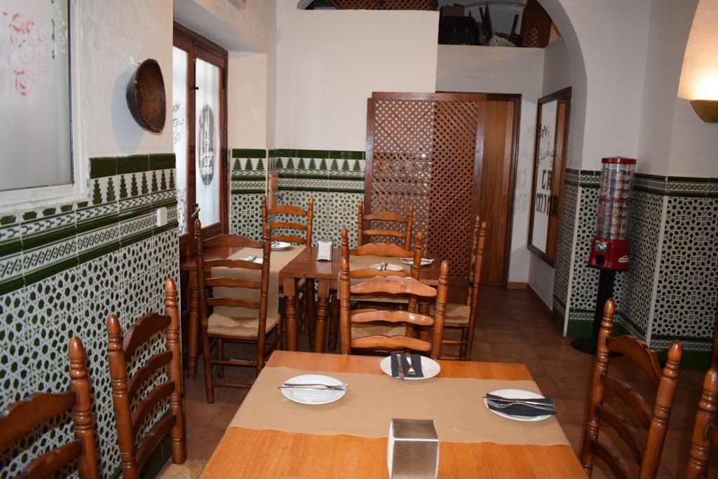 Bodega La Mina — Ambiente