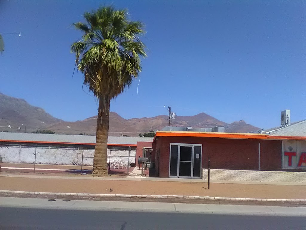 Hawaiian Royale Motel - Motel in El Paso , United States of America