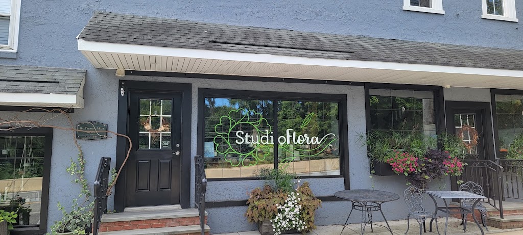 StudioFlora by Chrissy Custom Floral Design