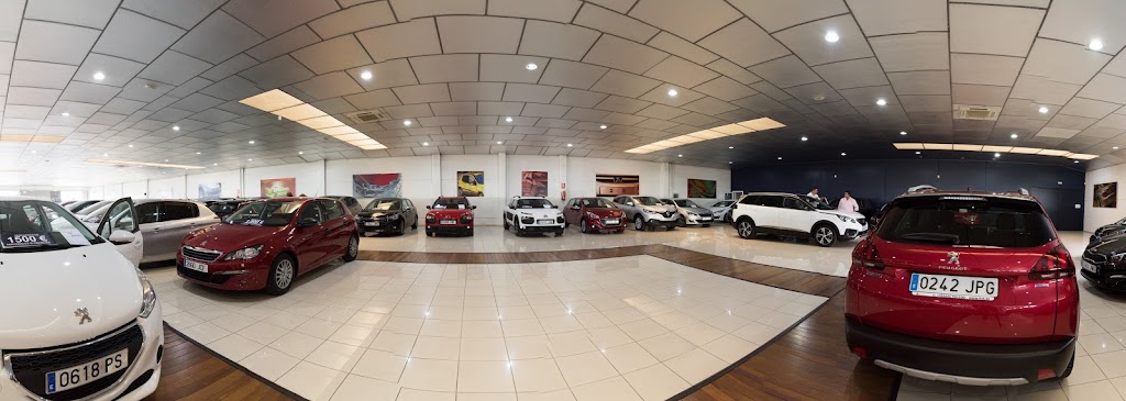 Peugeot Vinaras Toledo - Illescas — Interior
