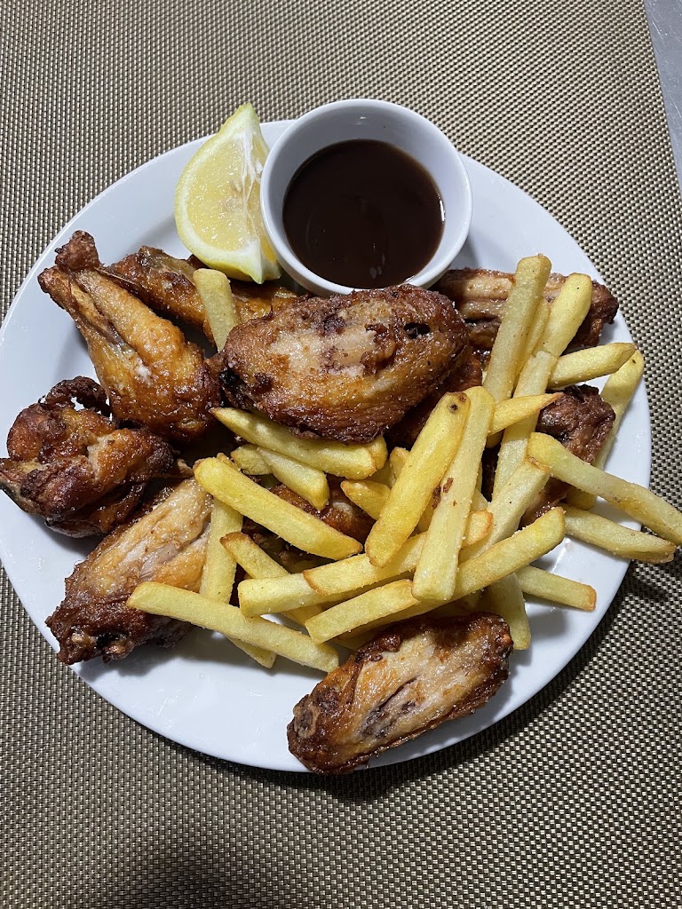 El Rincon de Sanse — Comida y bebida