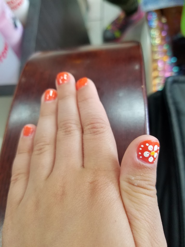 A Perfect Ten Nails & Spa - Okemos, MI