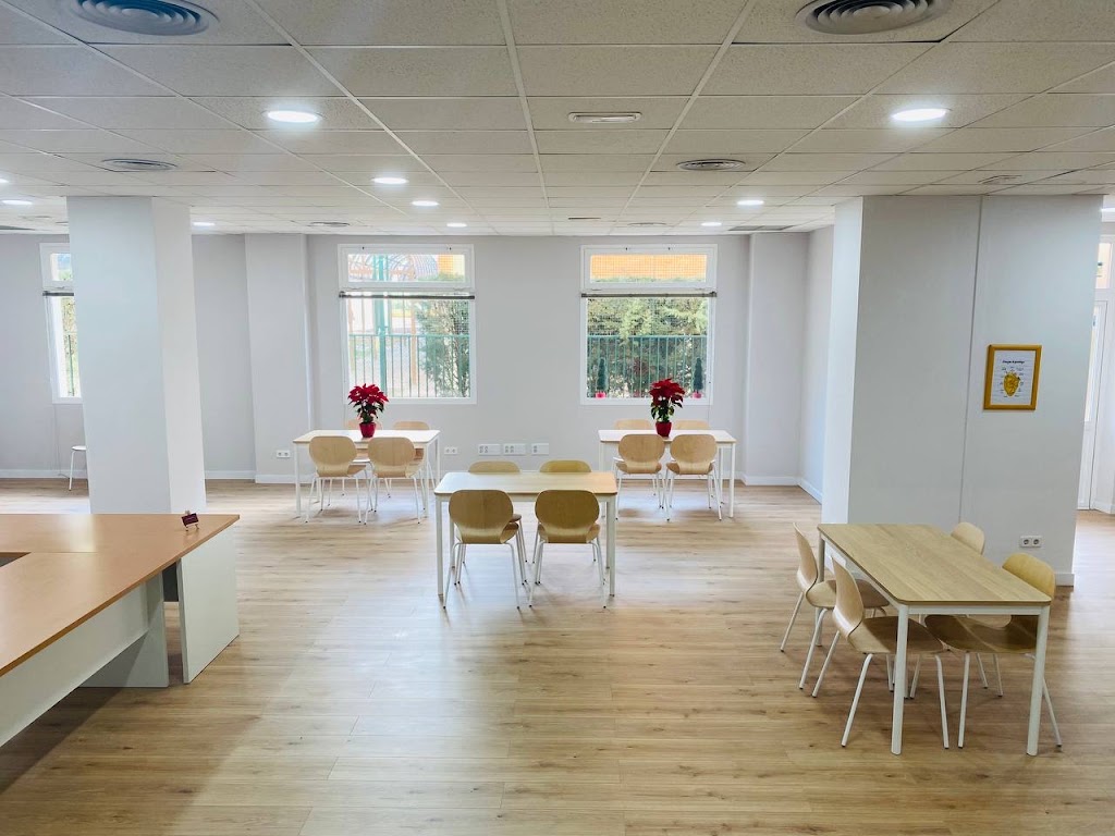 Neurohenares CREA. Centro de dia y terapias especializadas.