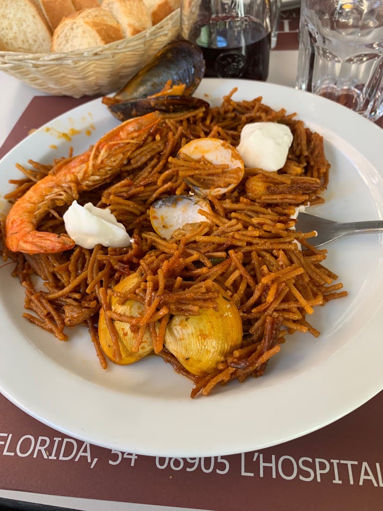 Castells Bar Restaurant — Paella