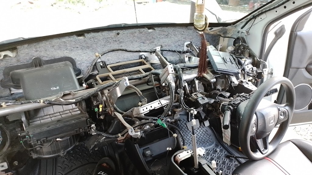 Nurul Motor Bengkel Mobil UMUM Spesialis HONDA